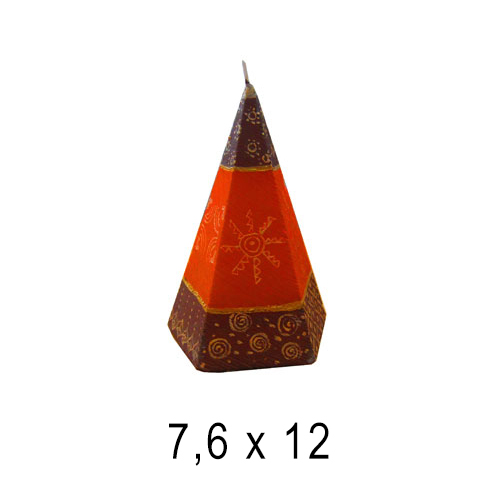 Свеча интерьерная  Пирамида сафари 7,6*12 см